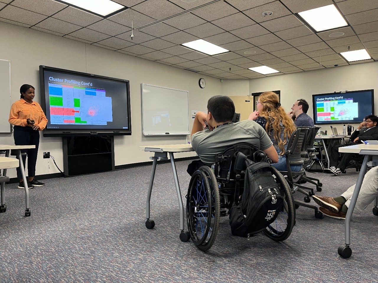 NKU Mathematics & Statistics Undergraduate Research Students working together